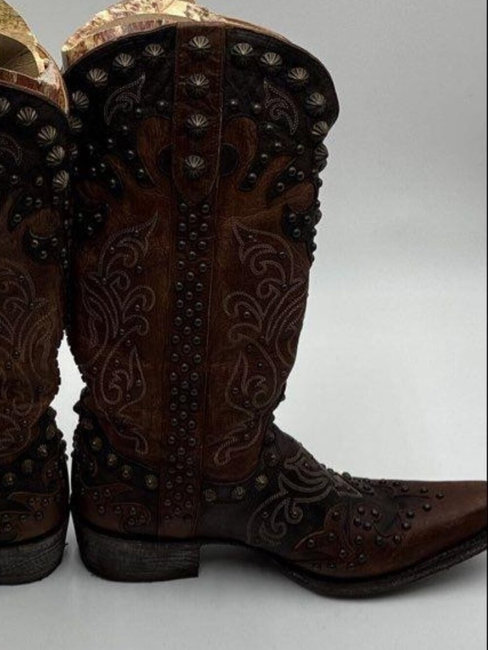 Old Gringo Raelene Boots Studded everywhere, Brown to dark brown, snip toe sz8.5 - Picture 5 of 9